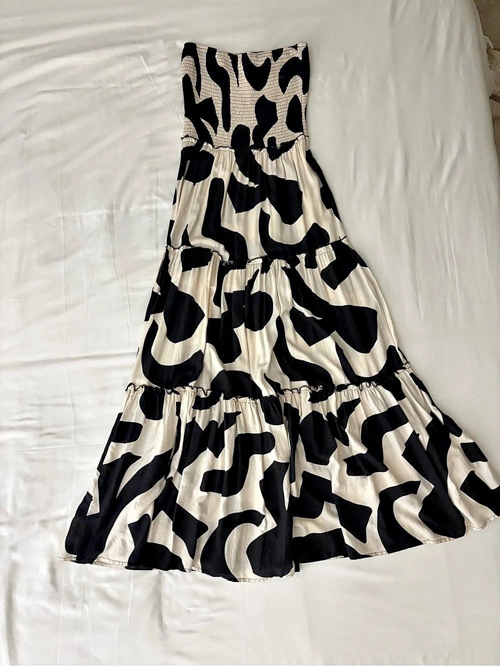 Abel The Label Abstract Maxi Dress in Black & Cream Size Large